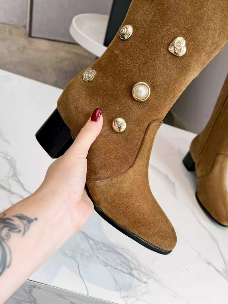 Ch**el boots